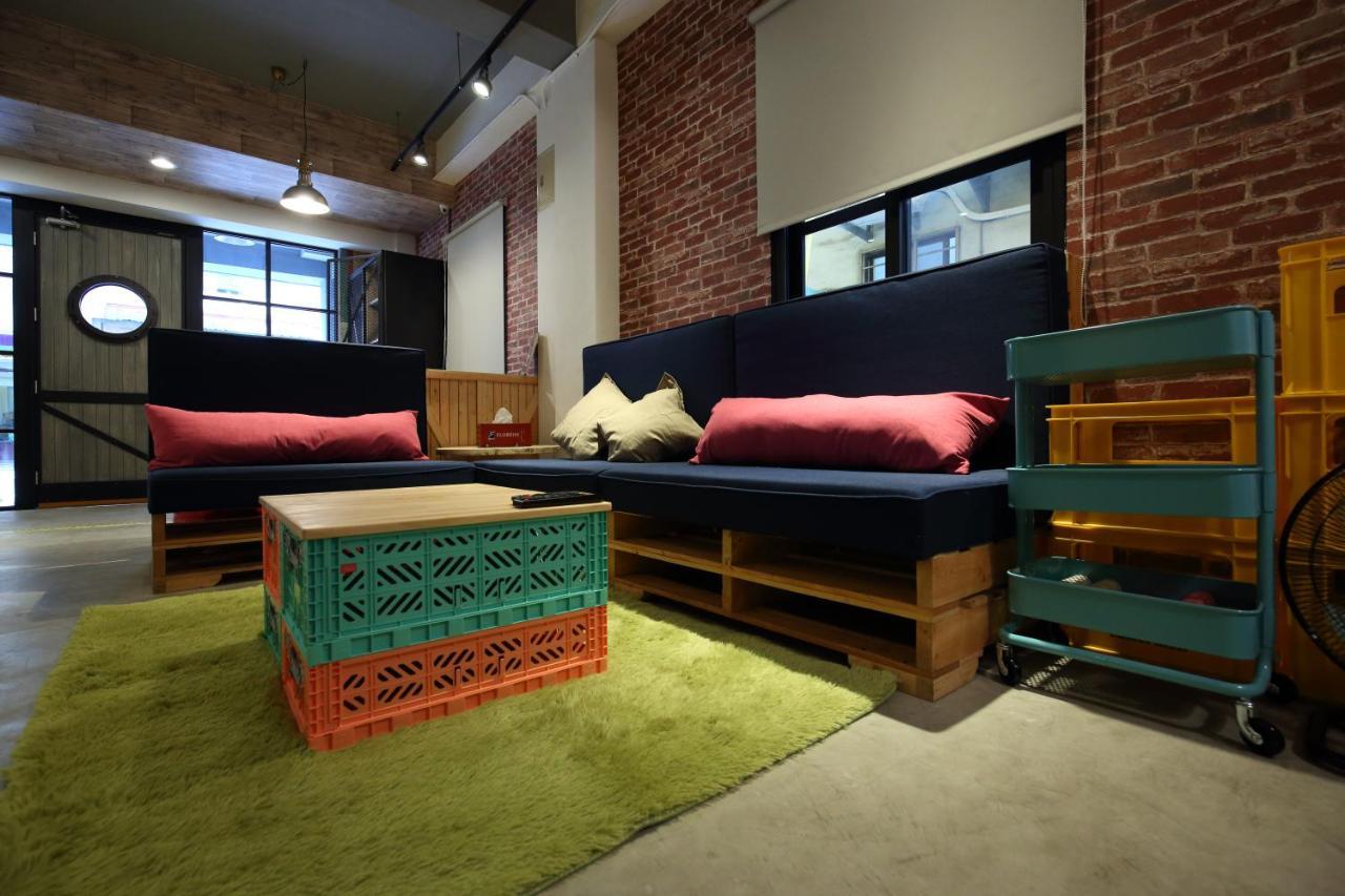 您好生活公寓 - Ninhao Hostel Hualien stad Exteriör bild