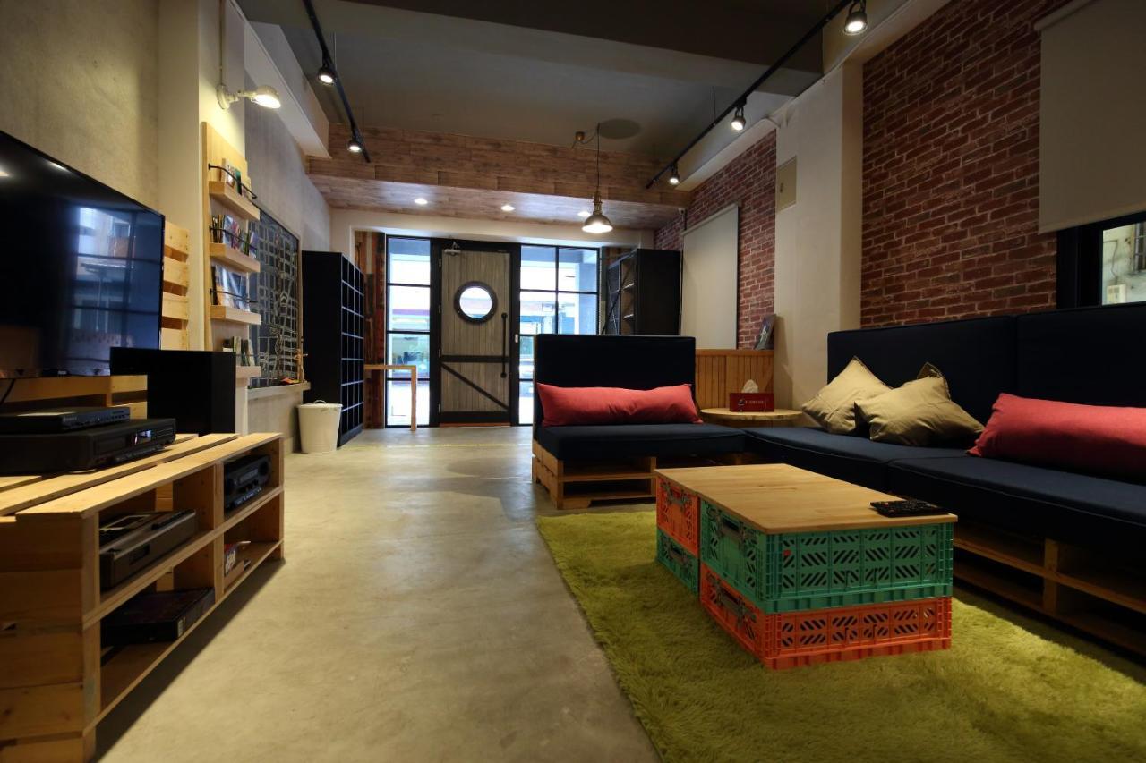 您好生活公寓 - Ninhao Hostel Hualien stad Exteriör bild